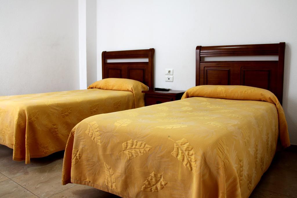 Vila-real Hostal Restaurante La Masia חדר תמונה