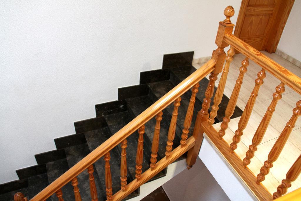 Vila-real Hostal Restaurante La Masia מראה חיצוני תמונה