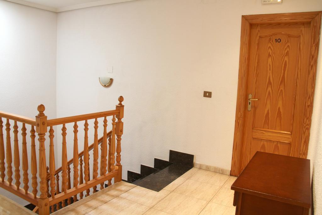 Vila-real Hostal Restaurante La Masia מראה חיצוני תמונה